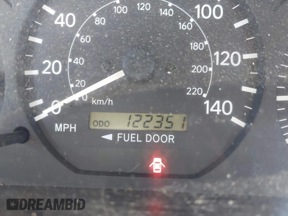 2000 Toyota Camry CE z VIN 4T1BG22K5YU972322, wystawiony jako IAAI lot #42098429 z przebiegiem 122 351 mil mil oraz . Historia ofert i sprzedaży dostępna na DreamBid. Obrazek 15.