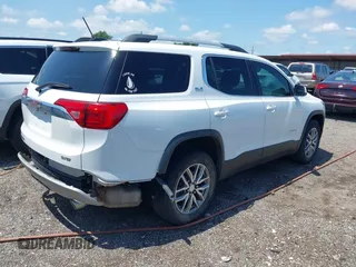 2017 GMC Acadia SLE z VIN 1GKKNLLS5HZ140470, wystawiony jako IAAI lot #42523574 z przebiegiem 168 936 mil mil oraz . Historia ofert i sprzedaży dostępna na DreamBid. Obrazek 4.