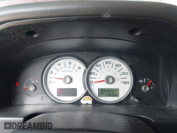 2005 Ford Escape XLS Value с VIN 1FMYU92Z75DA05019, выставлен на аукционе IAAI как лот 42283628 с пробегом 236 568 миль миль и . История ставок и продаж доступна на DreamBid. Изображение 7.