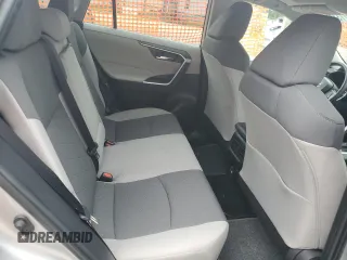 2022 Toyota RAV4 XLE with VIN 2T3W1RFV3NW203742, listed as a Copart auction lot 62733585 with 6,668 mi miles and Non repairable. Bid and sale history available at DreamBid. Image 11.