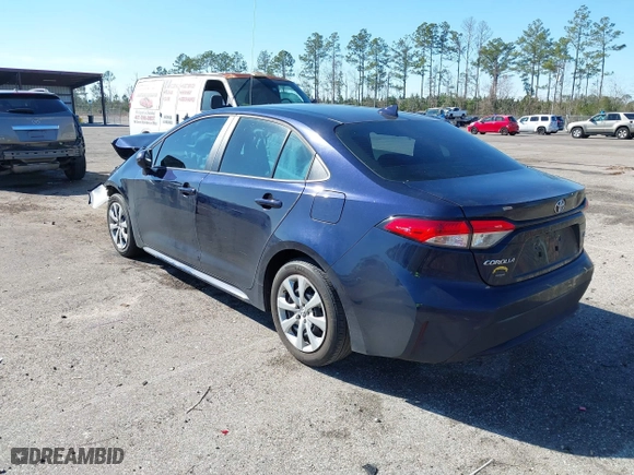 2022 Toyota Corolla LE with VIN 5YFEPMAE2NP303443, listed as a IAAI auction lot 41496976 with 47,292 mi miles. Bid and sale history available at carsss.com. Image 3.