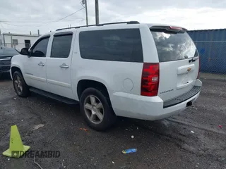 2007 Chevrolet Suburban LTZ with VIN 3GNFK16357G270799, listed as a IAAI auction lot 41966944 with 236,792 mi miles. Bid and sale history available at carsss.com. Image 3.