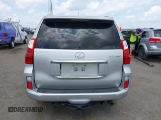 2013 Lexus GX 460 с VIN JTJBM7FX6D5054662, выставлен на аукционе IAAI как лот 42517664 с пробегом 114 596 миль миль и . История ставок и продаж доступна на DreamBid. Изображение 16.
