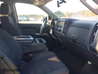 2017 Chevrolet Silverado 1500 LT with VIN 1GCVKREC8HZ203054, listed as a IAAI auction lot 40660421 with 93,790 mi miles. Bid and sale history available at carsss.com. Image 5.