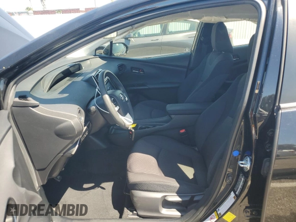 2017 Toyota Prius Two with VIN JTDKBRFU0H3052613, listed as a Copart auction lot 56436305 with 38,657 mi miles and Salvage Title. Bid and sale history available at DreamBid. Image 7.
