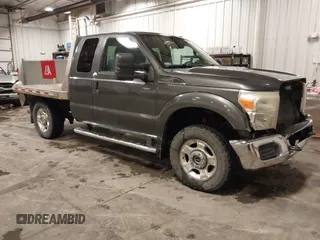 2015 Ford F-250 XLT with VIN 1FT7X2B67FEB60492, listed as a IAAI auction lot 42391790 with 209,256 mi miles and . Bid and sale history available at DreamBid. Image 1.