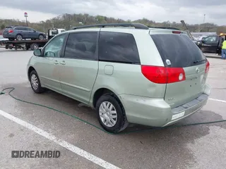 2007 Toyota Sienna CE with VIN 5TDZK23C27S063188, listed as a IAAI auction lot 41947069 with 186,542 mi miles. Bid and sale history available at carsss.com. Image 3.