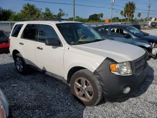 2012 Ford Escape XLT with VIN 1FMCU9DG8CKB75873, listed as a Copart auction lot 66405745 with 152,525 mi miles and Clean title. Bid and sale history available at DreamBid. Image 4.