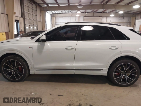 2021 Audi Q8 Prestige z VIN WA1FVAF18MD026128, wystawiony jako IAAI lot #41254457 z przebiegiem 67 148 mil mil oraz . Historia ofert i sprzedaży dostępna na DreamBid. Obrazek 14.