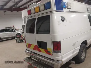 2010 Ford E-Series Commercial с VIN 1FDSS3EP6ADA41006, выставлен на аукционе IAAI как лот 41561986 с пробегом 367 370 миль миль и . История ставок и продаж доступна на DreamBid. Изображение 16.