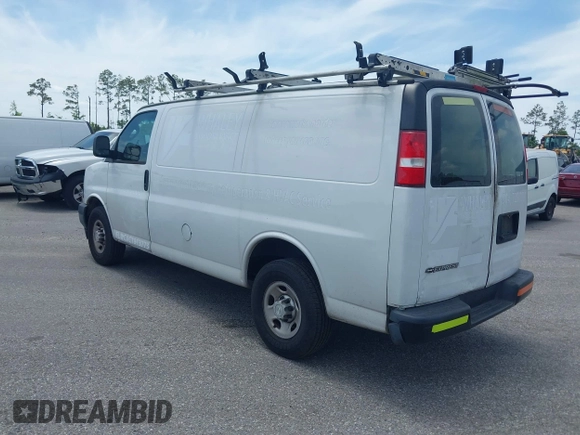 2018 Chevrolet Express Cargo с VIN 1GCWGAFG6J1268224, выставлен на аукционе IAAI как лот 42125963 с пробегом 165 553 миль миль и . История ставок и продаж доступна на DreamBid. Изображение 3.