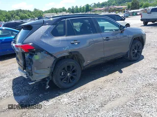 2024 Toyota RAV4 Hybrid XSE с VIN 4T3E6RFVXRU167468, выставлен на аукционе IAAI как лот 42351823 с пробегом 22 582 миль миль и . История ставок и продаж доступна на DreamBid. Изображение 4.