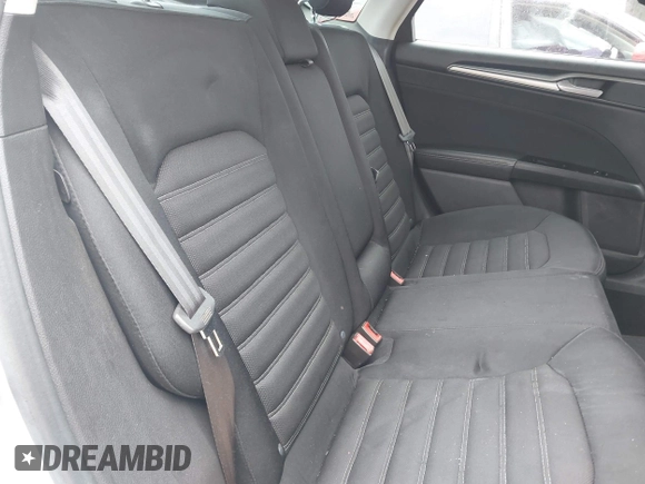 2013 Ford Fusion SE with VIN 3FA6P0H7XDR127342, listed as a IAAI auction lot 41962183 with 138,642 mi miles. Bid and sale history available at carsss.com. Image 8.