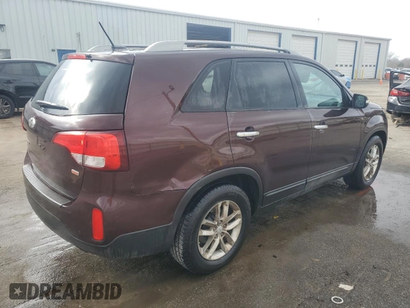 2015 Kia Sorento LX with VIN 5XYKT4A6XFG599874, listed as a Copart auction lot 43232005 with 179,995 mi miles and Salvage Title. Bid and sale history available at carsss.com. Image 3.