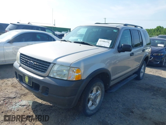 2004 Ford Explorer XLS with VIN 1FMZU72K94UB45244, listed as a IAAI auction lot 42300250 with 267,809 mi miles and . Bid and sale history available at DreamBid. Image 2.