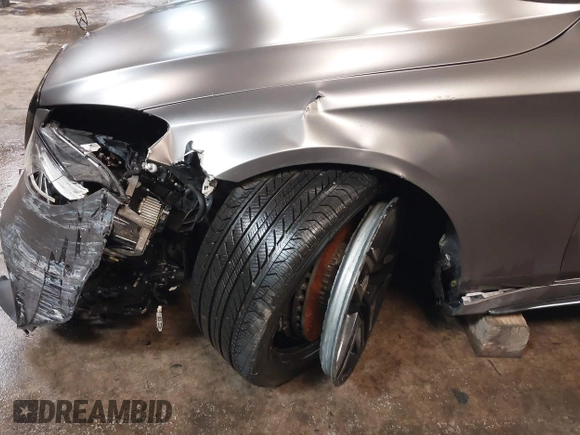 2019 Mercedes-Benz S 560 with VIN WDDUG8GB6KA457322, listed as a IAAI auction lot 41579027 with 34,312 mi miles and . Bid and sale history available at DreamBid. Image 17.