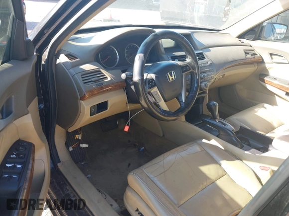 2010 Honda Accord EX-L z VIN 1HGCP2F81AA079337, wystawiony jako IAAI lot #41645216 z przebiegiem 212 611 mil mil oraz . Historia ofert i sprzedaży dostępna na DreamBid. Obrazek 22.