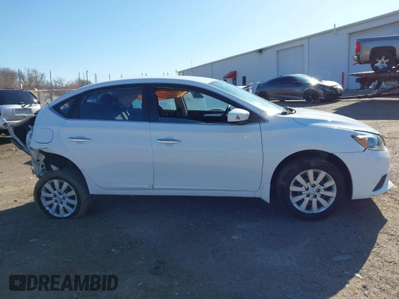2016 Nissan Sentra S with VIN 3N1AB7AP6GL682465, listed as a IAAI auction lot 41865424 with 89,392 mi miles. Bid and sale history available at carsss.com. Image 13.