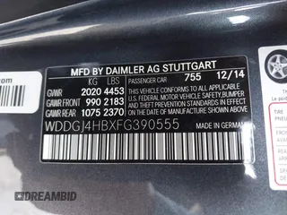 2015 Mercedes-Benz C 250 z VIN WDDGJ4HBXFG390555, wystawiony jako IAAI lot #42288436 z przebiegiem 93 665 mil mil oraz . Historia ofert i sprzedaży dostępna na DreamBid. Obrazek 9.