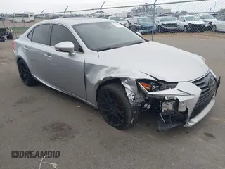 2017 Lexus IS 300 z VIN JTHCM1D20H5015064, wystawiony jako IAAI lot #42160082 z przebiegiem 102 972 mil mil oraz . Historia ofert i sprzedaży dostępna na DreamBid. Obrazek 1.