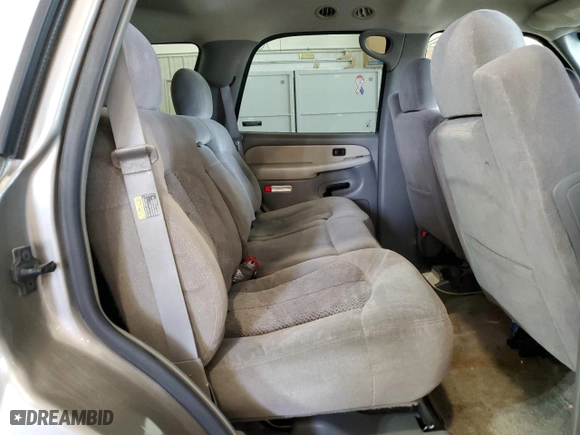 2002 Chevrolet Tahoe LT with VIN 1GNEC13Z82R152207, listed as a Copart auction lot 67669784 with 201,520 mi miles and Clean Title. Bid and sale history available at carsss.com. Image 11.