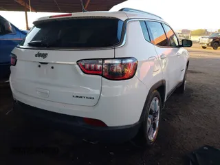 2021 Jeep Compass Limited with VIN 3C4NJCCBXMT559453, listed as a IAAI auction lot 41468643 with 92,963 mi miles. Bid and sale history available at carsss.com. Image 4.