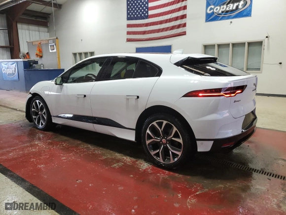 2020 Jaguar I-PACE SE with VIN SADHC2S13L1F80362, listed as a Copart auction lot 44034395 with 67,050 mi miles and Salvage Title. Bid and sale history available at carsss.com. Image 2.