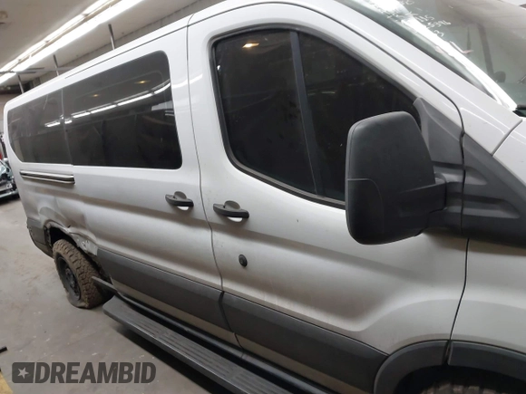 2019 Ford Transit Passenger XL with VIN 1FBZX2YM6KKA75786, listed as a IAAI auction lot 41712050 with 120,238 mi miles and . Bid and sale history available at DreamBid. Image 13.