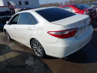 2016 Toyota Camry XSE with VIN 4T1BK1FK7GU573381, listed as a IAAI auction lot 41464744 with 78,108 mi miles. Bid and sale history available at carsss.com. Image 3.
