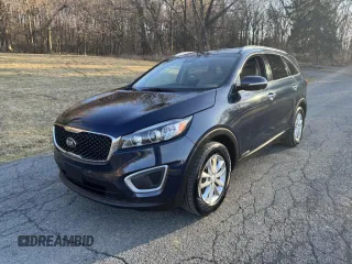 2016 Kia Sorento LX with VIN 5XYPGDA5XGG142632, listed as a Copart auction lot 54625695 with 146,966 mi miles and Clean Title. Bid and sale history available at carsss.com. Image 2.