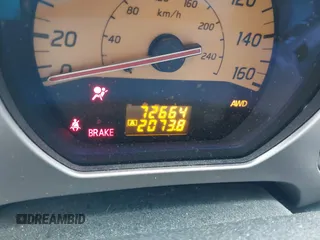 2004 Nissan Murano SE z VIN JN8AZ08W24W312041, wystawiony jako IAAI lot #39833782 z przebiegiem 72 664 mil mil oraz . Historia ofert i sprzedaży dostępna na DreamBid. Obrazek 7.