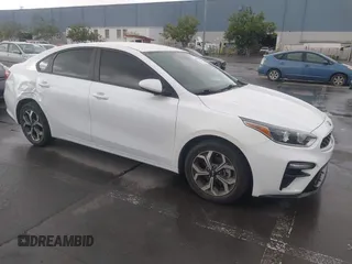 2021 Kia Forte FE with VIN 3KPF24AD5ME369463, listed as a IAAI auction lot 41906466 with 50,346 mi miles. Bid and sale history available at carsss.com. Image 1.