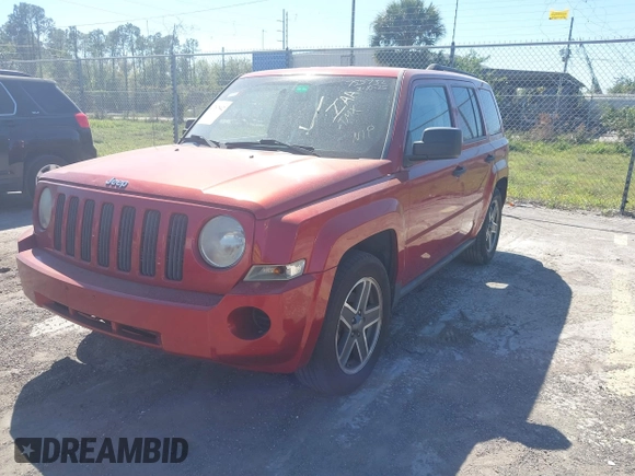 2008 Jeep Patriot Sport with VIN 1J8FT28W78D755732, listed as a IAAI auction lot 41767942 with 181,456 mi miles. Bid and sale history available at carsss.com. Image 2.