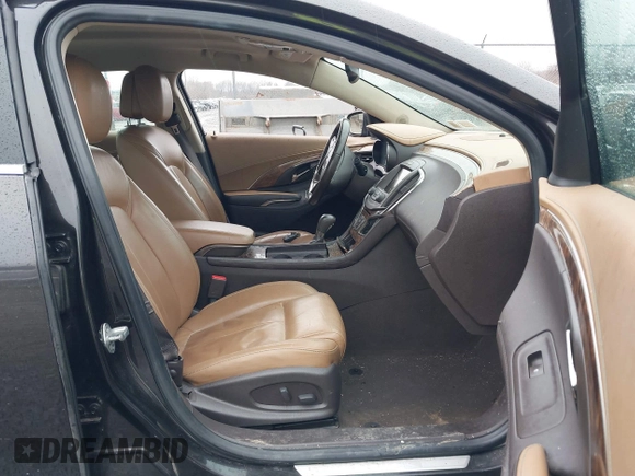 2014 Buick LaCrosse Leather with VIN 1G4GB5G30EF178500, listed as a IAAI auction lot 42016329 with 144,090 mi miles. Bid and sale history available at carsss.com. Image 5.