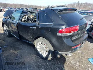 2015 Lincoln MKX with VIN 2LMDJ8JK7FBL23191, listed as a IAAI auction lot 41653687 with 115,798 mi miles. Bid and sale history available at carsss.com. Image 3.
