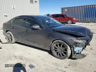 2019 Mazda 3 Premium with VIN 3MZBPAEM0KM105138, listed as a Copart auction lot 47826545 with 86,929 mi miles and Salvage Title. Bid and sale history available at DreamBid. Image 4.