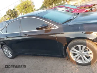 2016 Chrysler 200 Touring z VIN 1C3CCCFB0GN195422, wystawiony jako IAAI lot #42003395 z przebiegiem 159 185 mil mil oraz . Historia ofert i sprzedaży dostępna na DreamBid. Obrazek 14.