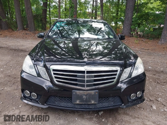2010 Mercedes-Benz E 550 Luxury с VIN WDDHF9AB0AA125460, выставлен на аукционе IAAI как лот 42435400 с пробегом 120 925 миль миль и . История ставок и продаж доступна на DreamBid. Изображение 12.