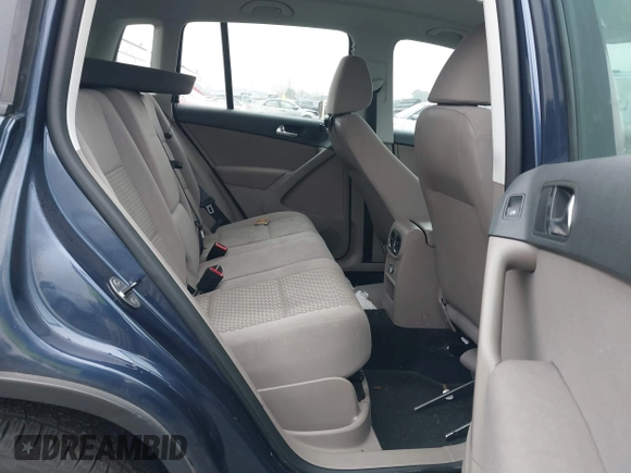 2011 Volkswagen Tiguan SEL with VIN WVGBV7AX0BW502713, listed as a IAAI auction lot 41324829 with 135,294 mi miles and . Bid and sale history available at DreamBid. Image 8.