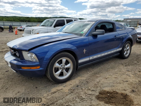 2007 Ford Mustang Deluxe z VIN 1ZVHT80N075219801, wystawiony jako Copart lot #57247925 z przebiegiem 203 385 mil mil oraz Czysty tytuł • Clean title. Historia ofert i sprzedaży dostępna na DreamBid. Obrazek 1.