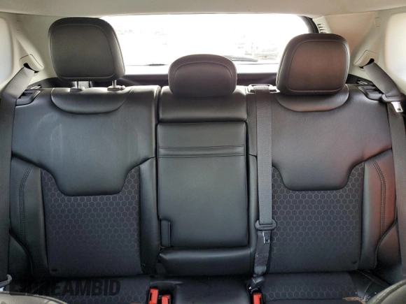 2020 Jeep Compass Latitude с VIN 3C4NJDBBXLT112417, выставлен на аукционе Copart как лот 62770825 с пробегом 56 470 миль миль и Списание • Salvage title. История ставок и продаж доступна на DreamBid. Изображение 10.
