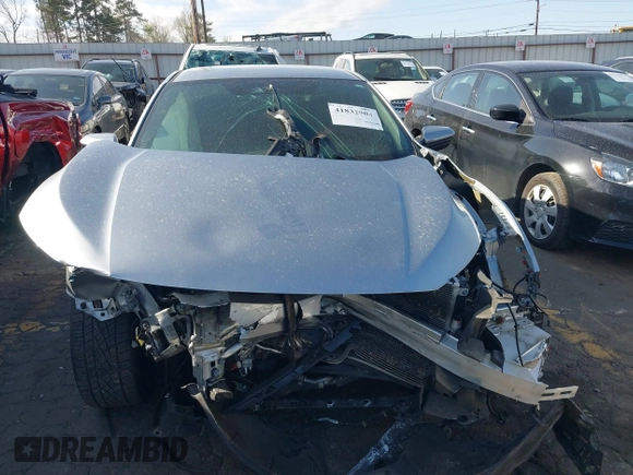 2020 Honda Civic Sedan Sport with VIN 2HGFC2F83LH584955, listed as a IAAI auction lot 41832904 with Not Provided miles. Bid and sale history available at carsss.com. Image 12.