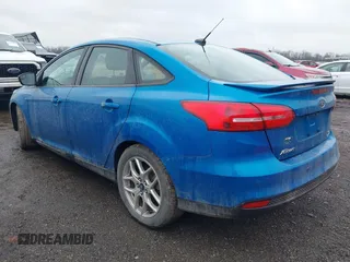 2015 Ford Focus SE с VIN 1FADP3F27FL200927, выставлен на аукционе IAAI как лот 41514911 с пробегом 87 473 миль миль и . История ставок и продаж доступна на DreamBid. Изображение 3.