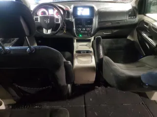 2016 Dodge Grand Caravan SXT with VIN 2C4RDGCG6GR216884, listed as a Copart auction lot 46975405 with 241,750 mi miles and Salvage Title. Bid and sale history available at DreamBid. Image 8.