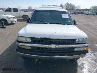 1999 Chevrolet Silverado 1500 with VIN 1GCEC14W2XE158287, listed as a IAAI auction lot 41829042 with NaN miles. Bid and sale history available at carsss.com. Image 6.