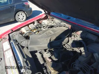 1999 Ford Explorer XLT z VIN 1FMZU32EXXZA25494, wystawiony jako IAAI lot #41659582 z przebiegiem 321 315 mil mil oraz . Historia ofert i sprzedaży dostępna na DreamBid. Obrazek 10.
