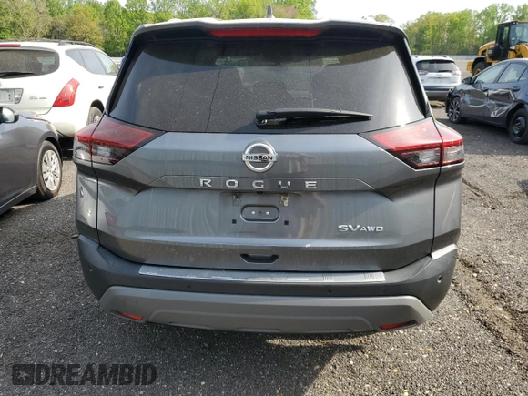 2021 Nissan Rogue SV z VIN 5N1AT3BB9MC706492, wystawiony jako Copart lot #51734595 z przebiegiem 72 423 mil mil oraz Szkoda całkowita • Salvage title. Historia ofert i sprzedaży dostępna na DreamBid. Obrazek 6.