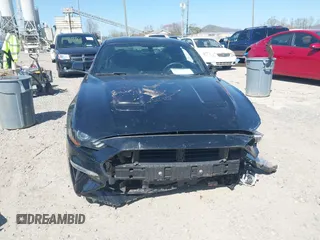 2019 Ford Mustang EcoBoost с VIN 1FA6P8TH5K5185938, выставлен на аукционе IAAI как лот 41999077 с пробегом 99 254 миль миль и . История ставок и продаж доступна на DreamBid. Изображение 13.