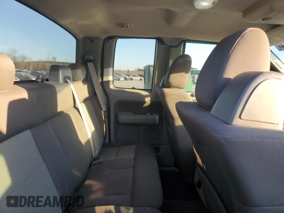 2006 Ford F-150 XL с VIN 1FTPX12V26NB13985, выставлен на аукционе Copart как лот 86205554 с пробегом 184 009 миль миль и Списание • Salvage title. История ставок и продаж доступна на DreamBid. Изображение 10.