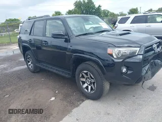 2024 Toyota 4Runner TRD Off Road with VIN JTEPU5JR0R6248722, listed as a IAAI auction lot 42627028 with 37,274 mi miles and . Bid and sale history available at DreamBid. Image 1.